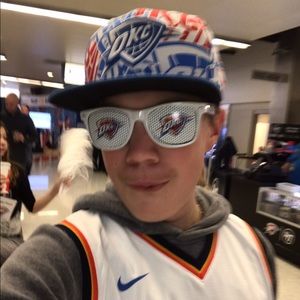 Meet your Posher, Greyson